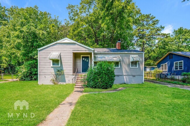 Building Photo - 924 Parkway Dr