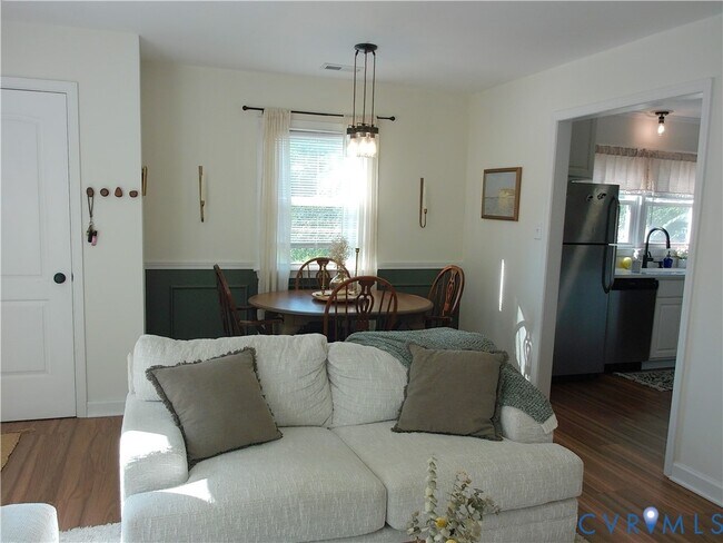 Building Photo - 3284 Chickahominy Rd
