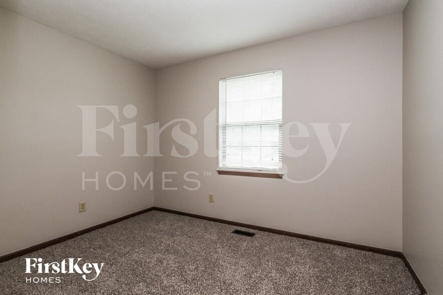 Building Photo - 5132 Carob Ct