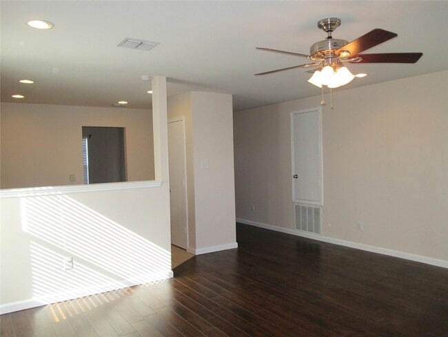 Building Photo - 10629 Flagstaff Run