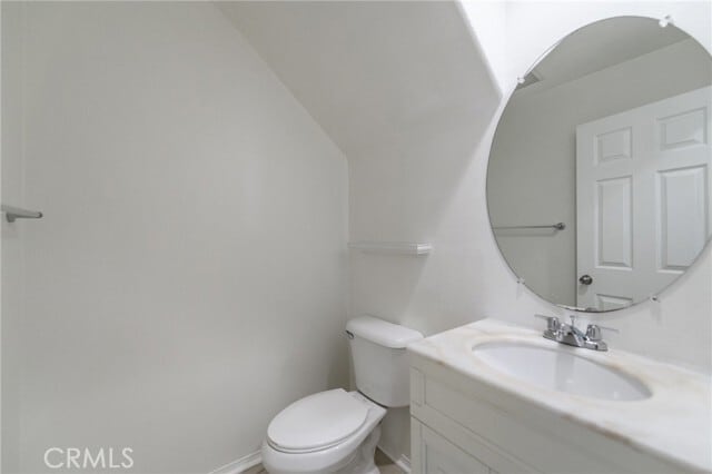 Building Photo - 502 N Placer Privado