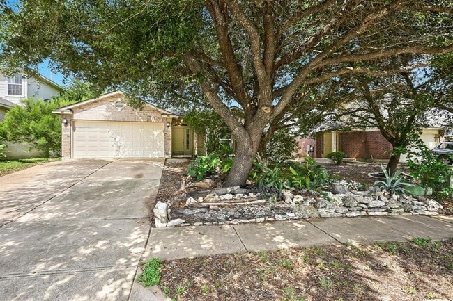 Building Photo - 1104 Battenburg Trail