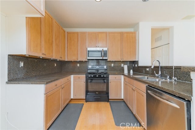 Building Photo - 7353 Ellena W