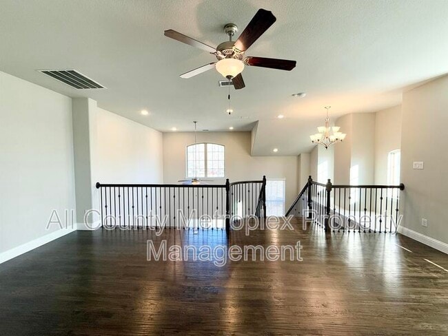 Building Photo - 950 Dartford Dr