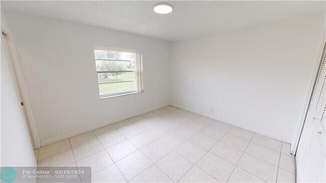 Building Photo - 9708 Alaska Cir