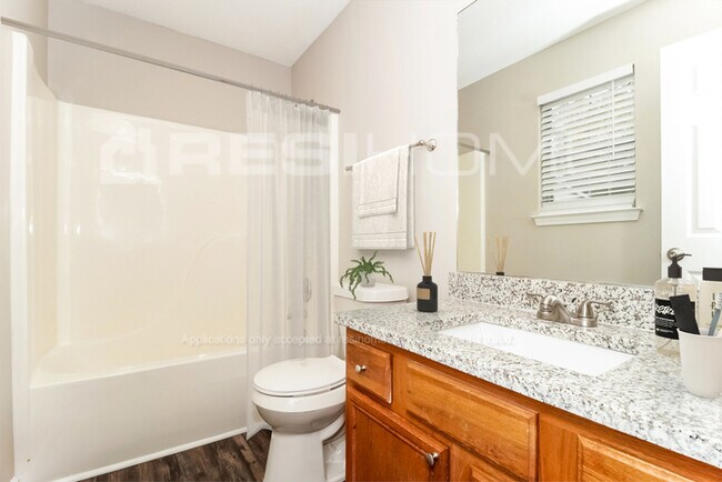 Building Photo - 1368 Camrose Ct