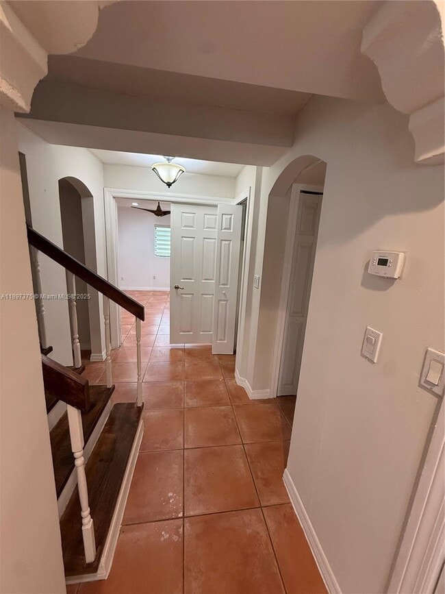 Building Photo - 10865 Gibson Dr