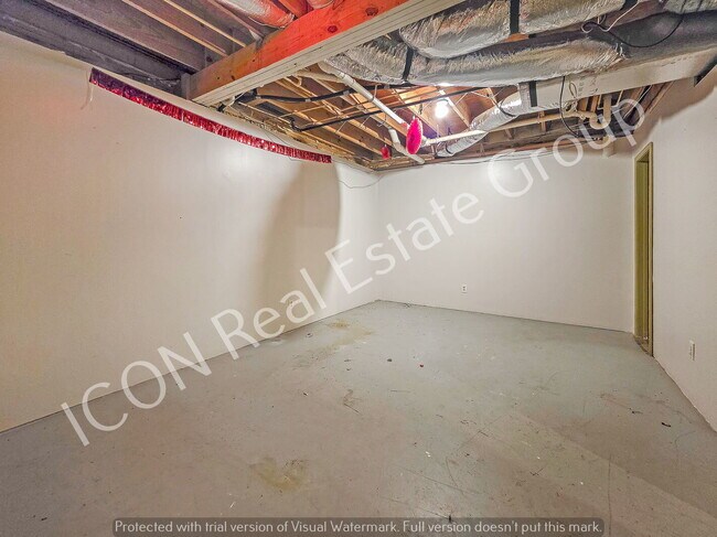 Building Photo - 3/2.5 home on large lot -Powder Springs