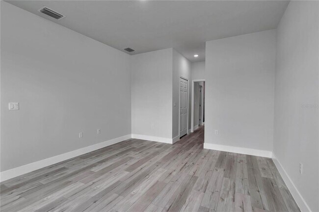 Building Photo - 13855 SW 47th Cir