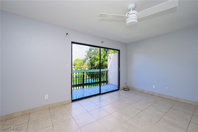 Building Photo - 26650 Southern Pines Dr