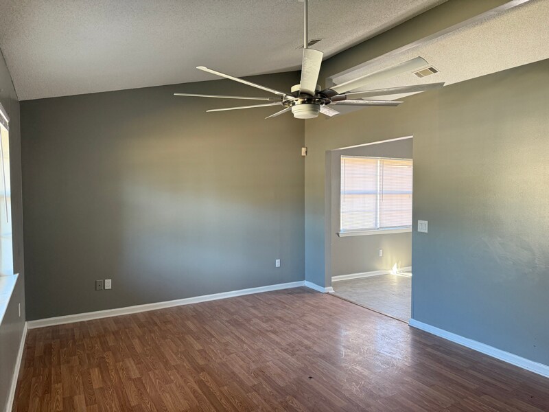 Building Photo - 79 Kenny Dr