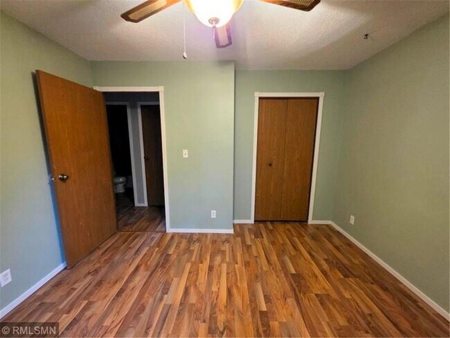 Building Photo - 653 N 2nd St