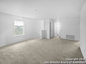 Building Photo - 851 Bluegrass