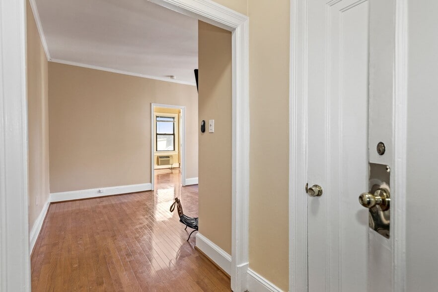 Hallway - 3616 Connecticut Ave NW