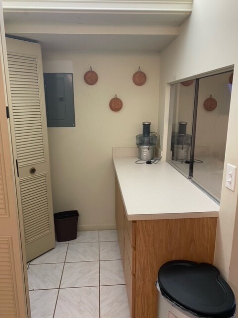 Building Photo - 503 Shady Pine Way