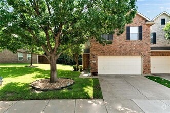 Building Photo - 2901 Muirfield Dr