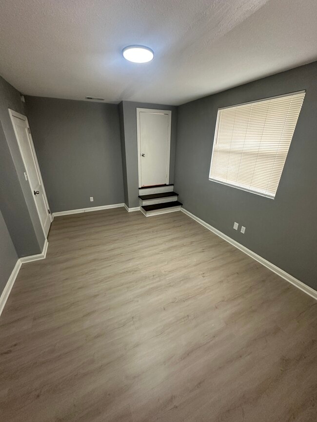 Building Photo - 3150 Belden Cir