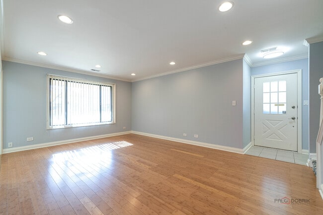 Building Photo - 365 Jefferson Ct