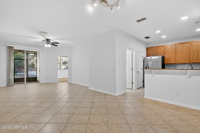 Building Photo - 3698 American Holly Rd