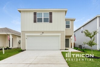Building Photo - 14351 Palm Ridge
