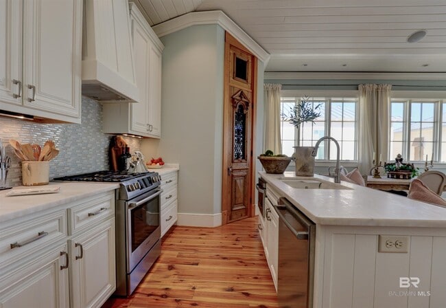 Building Photo - 4 Downtown Founders Ln