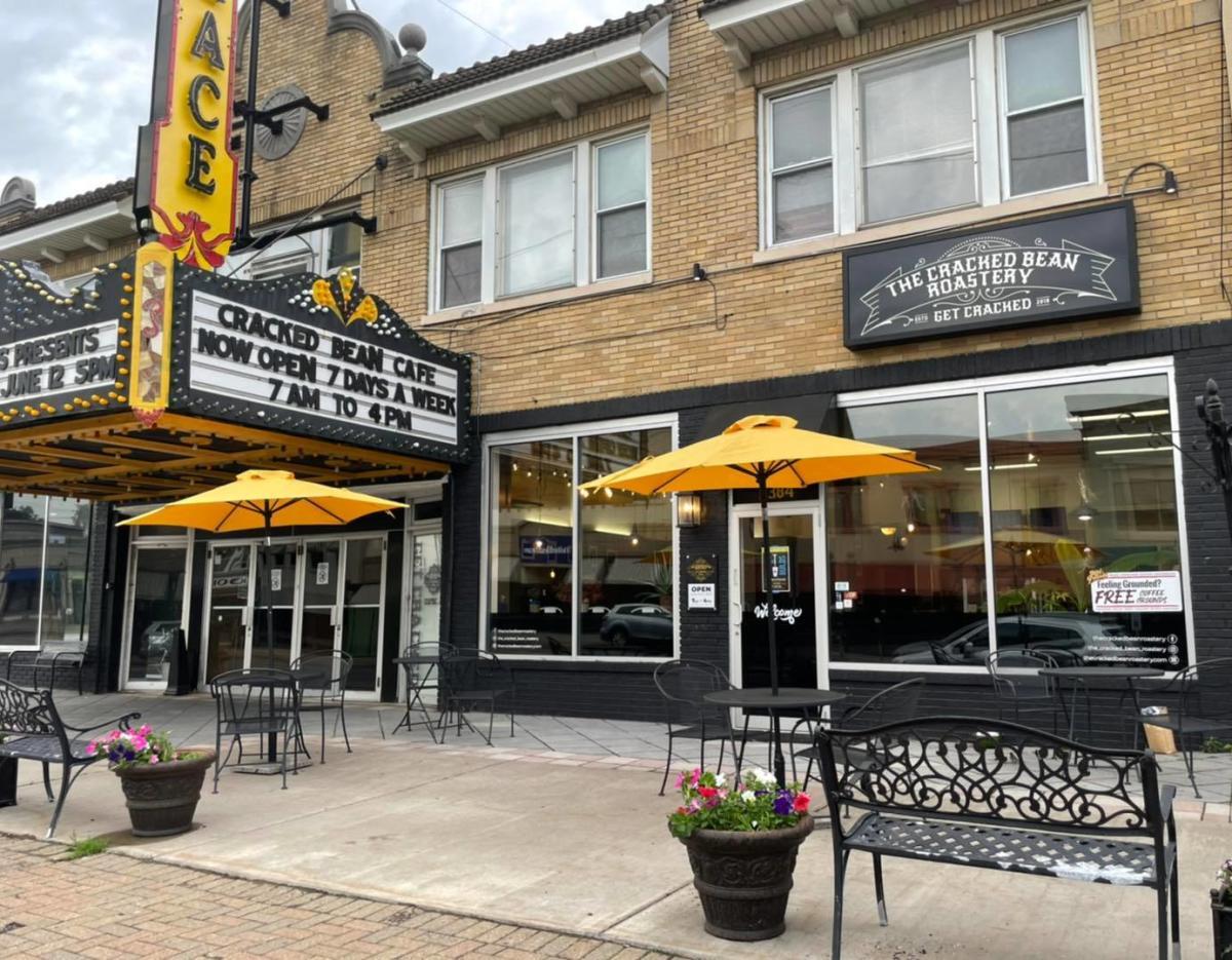 Building Photo - 201 Lillian Ave