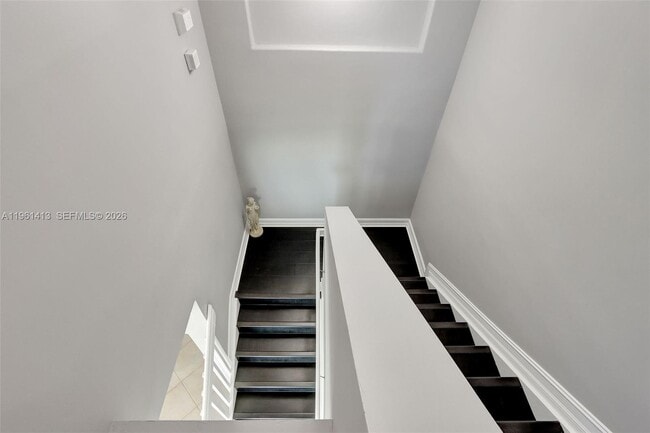 Building Photo - 4450 Banyan Trails Dr