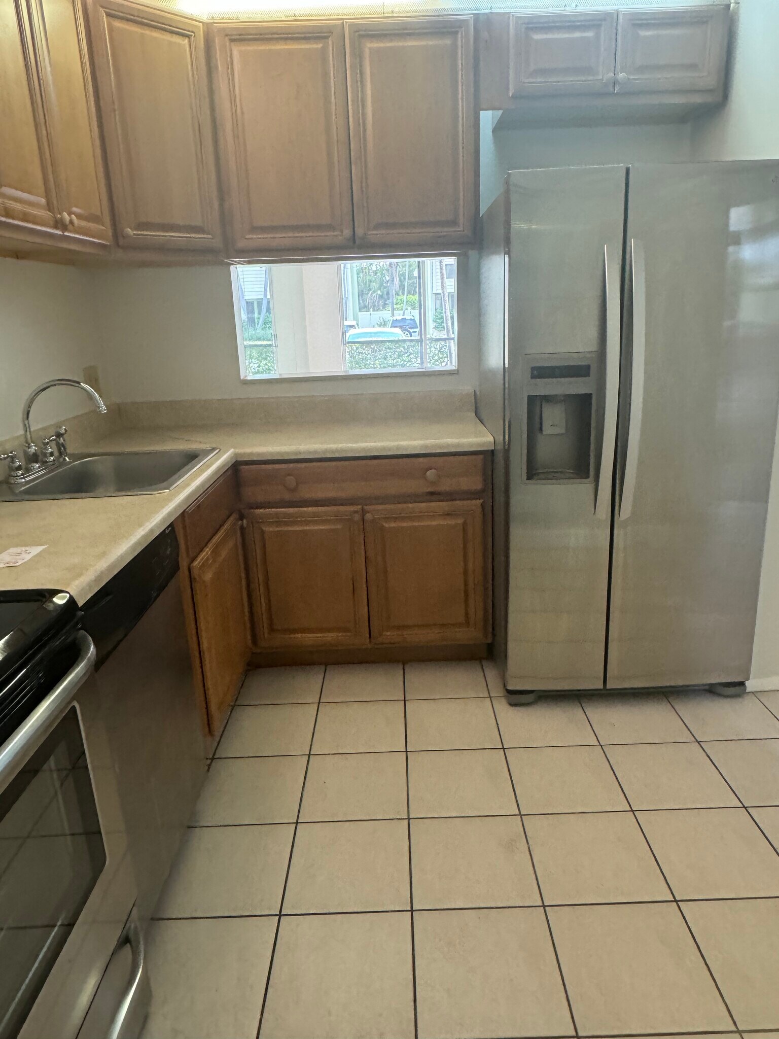 Building Photo - 5431 NE 25th Ave