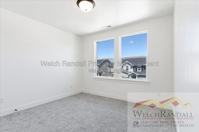 Building Photo - 16254 S Truss Dr
