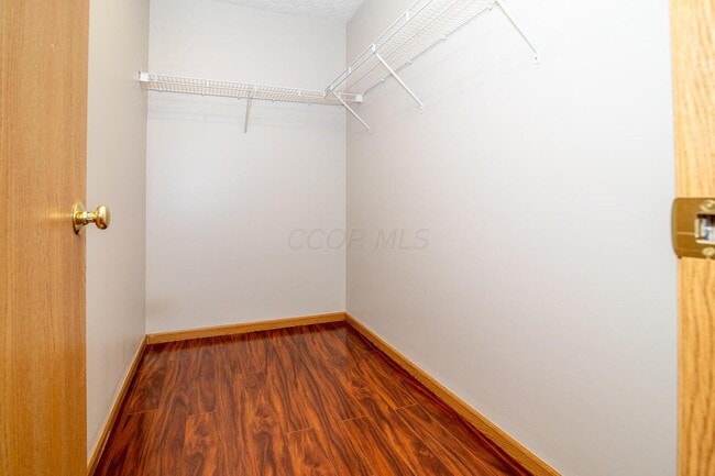 Building Photo - 1562 Sargas St