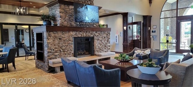 Building Photo - 2909 Valvent Ct