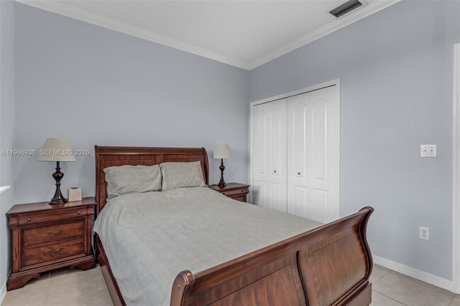 Building Photo - 2280 SW 152nd Pl