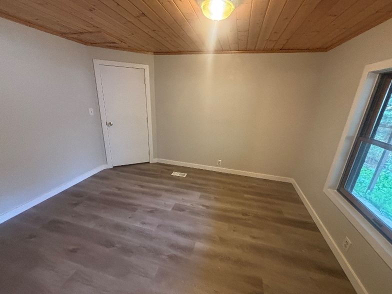 Building Photo - 9994 CO-14