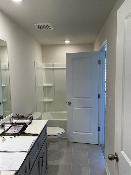 Building Photo - 108 Cedar Ln