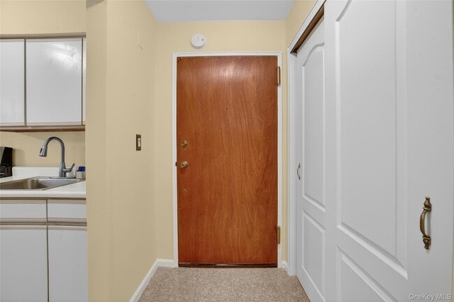 Building Photo - 107 Nottingham Rd