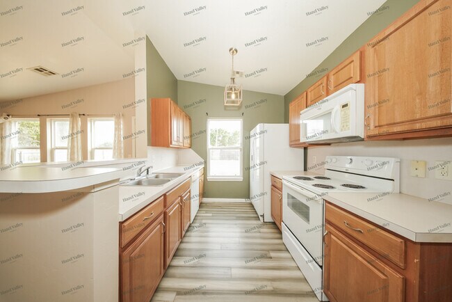Building Photo - 900 SW 156th St