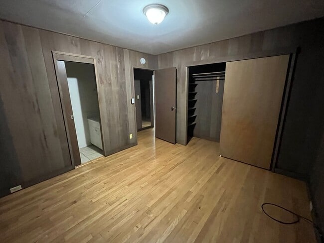 Building Photo - 99-228 Aiea Heights Dr.