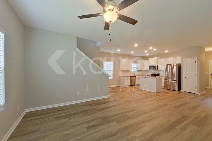 Building Photo - 151 Williams Ln