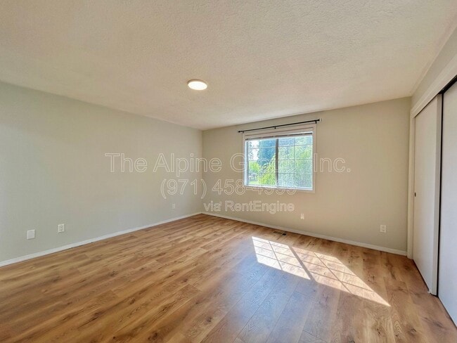 Building Photo - 14597 SW 81st Ave