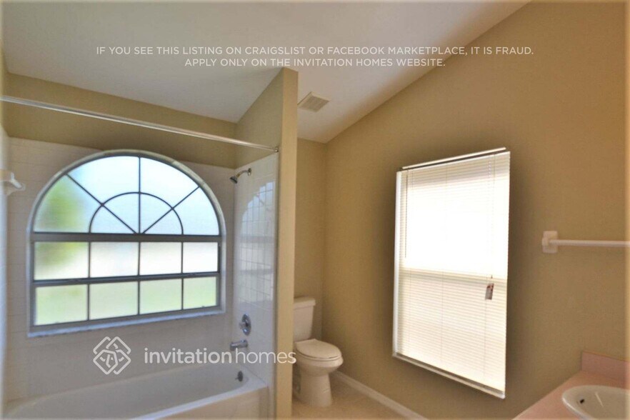 Building Photo - 14409 N Greater Hills Blvd