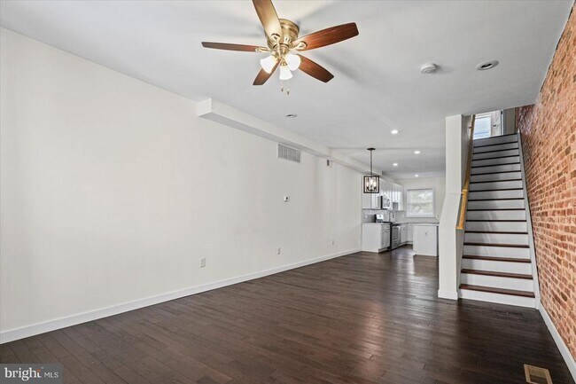 Building Photo - 609 McKewin Ave