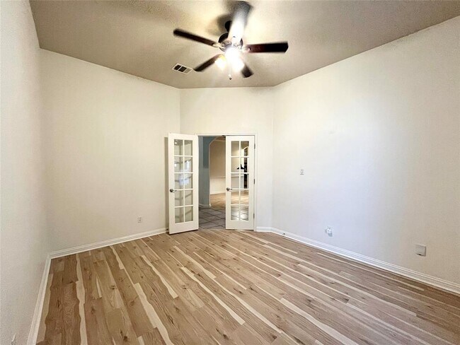 Building Photo - 3004 Edgecreek Pl