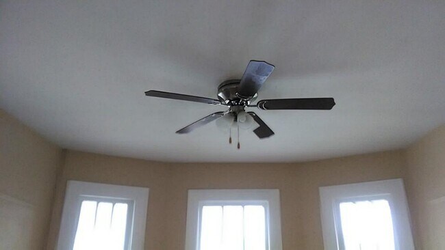 Building Photo - 1712 Market St