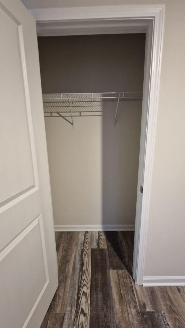 Building Photo - 3BR w/ 1-Car Garage + Central AC in Mooresville