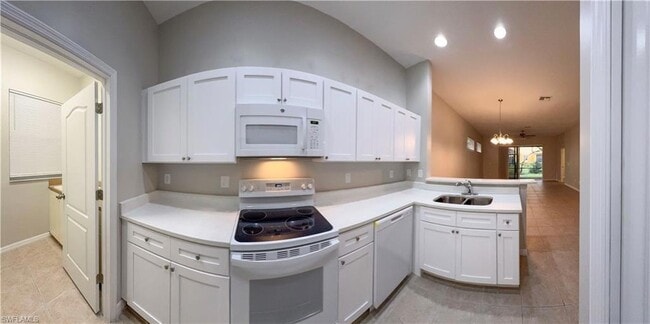 Building Photo - 10132 N Golden Elm Dr
