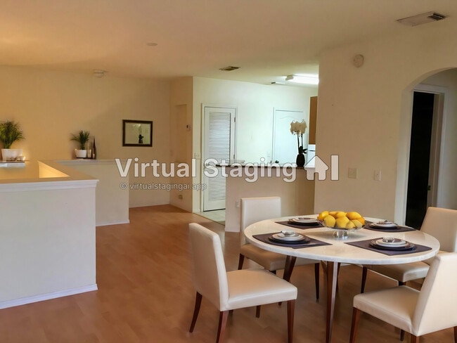Building Photo - 1802 Belmont Pl