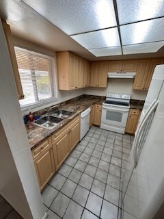 Building Photo - Gemini Apartments - Won't Last Long!