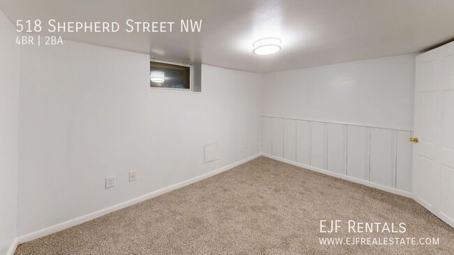 Building Photo - 518 Shepherd St NW