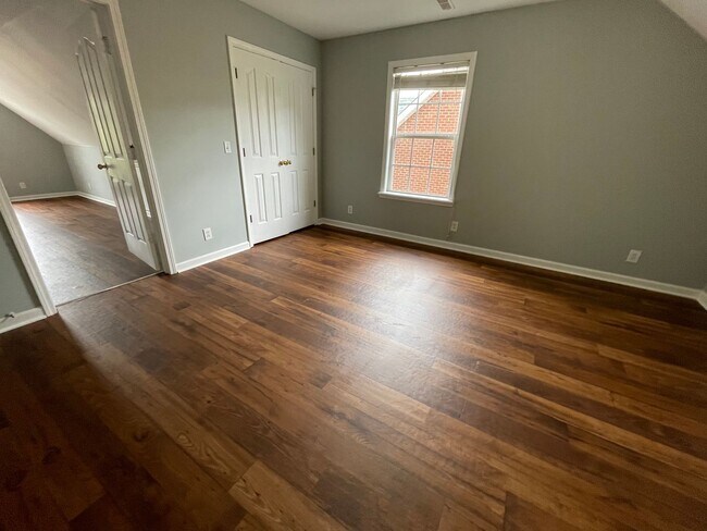 Building Photo - Beautiful home in Cane Ridge Farms!
