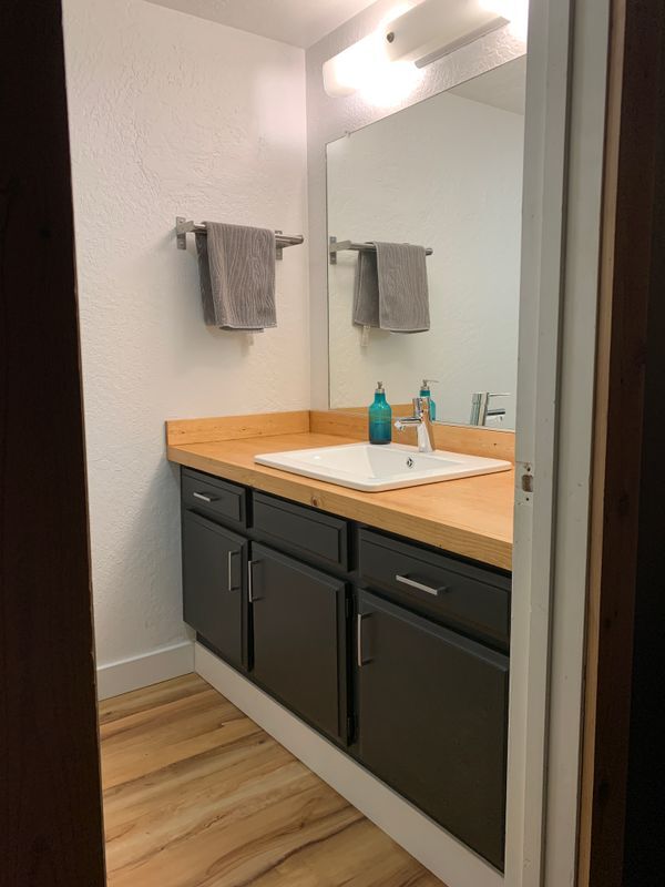 Building Photo - 1904 Sierra Nevada Rd